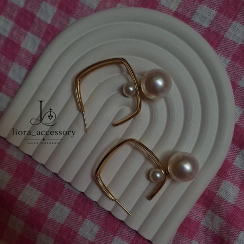 گوشواره آویز لوزی با مروارید مصنوعی (رنگ ثابت)